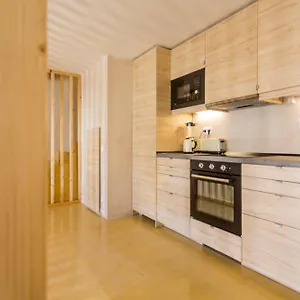 seaya-family-surf-houses.hotels-lisbon-portugal.com/