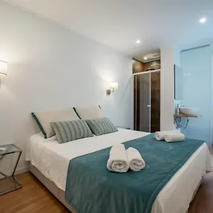 beautiful-downtown-apartment.hotels-lisbon-portugal.com/